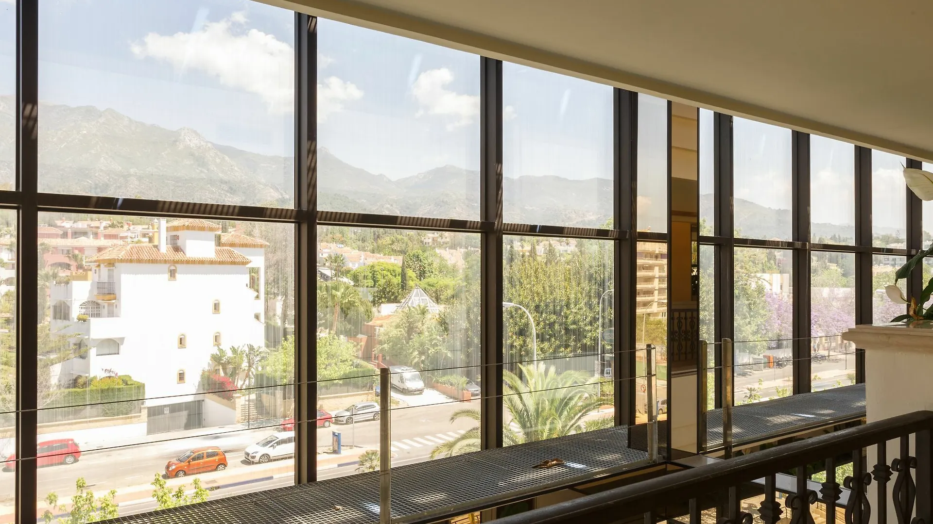 Paal Apartments Marbella Guadalpin 0*,
