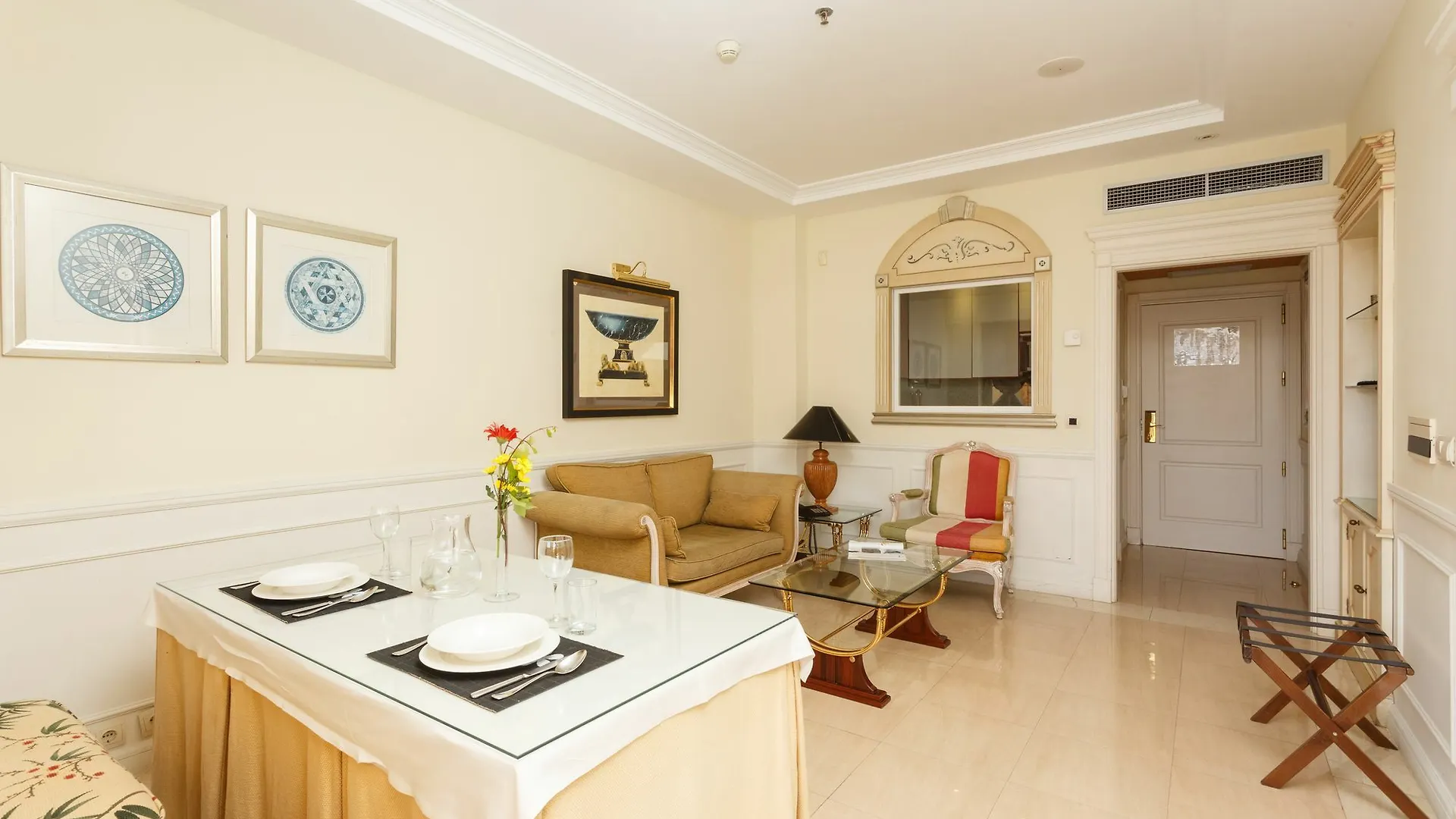 Paal Apartments Marbella Guadalpin