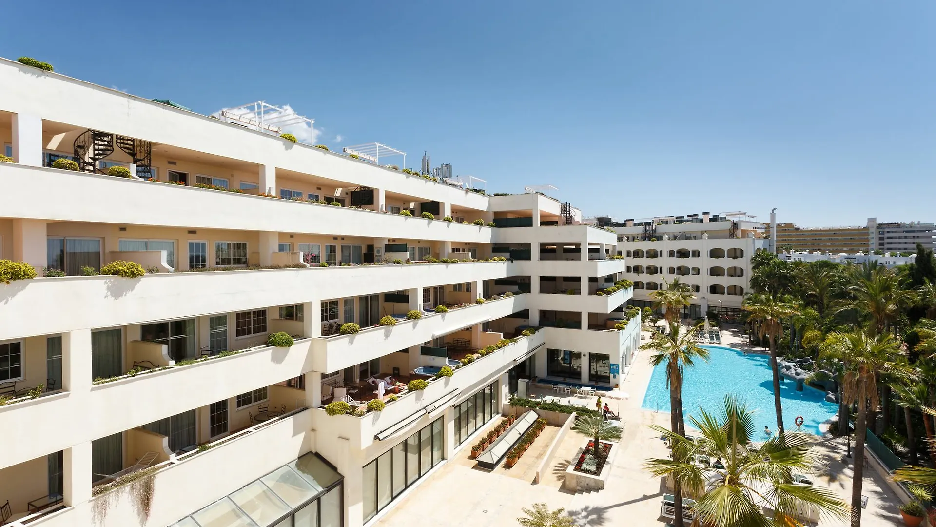 Paal Apartments Marbella Guadalpin 0*,
