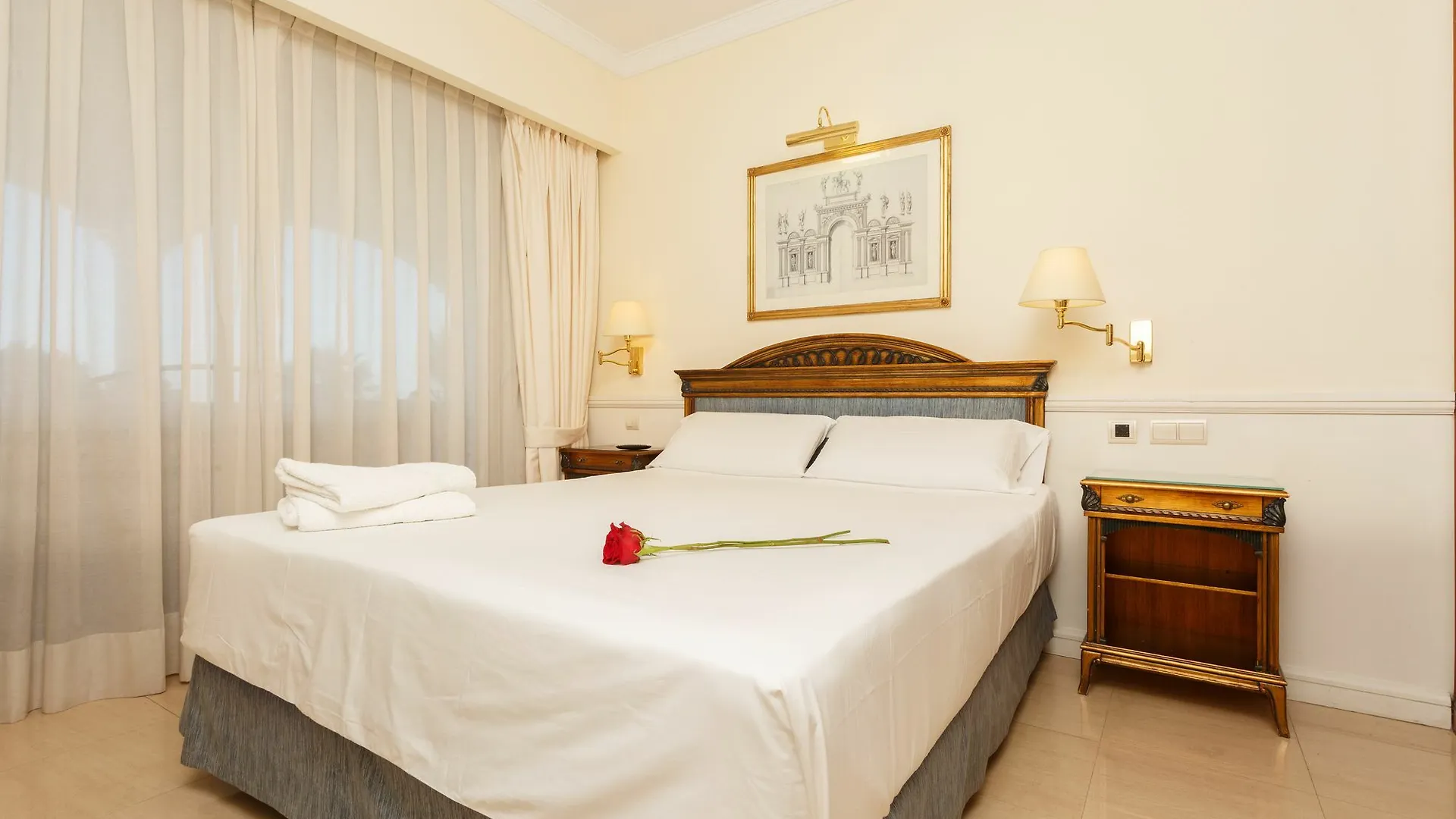 Paal Apartments Marbella Guadalpin