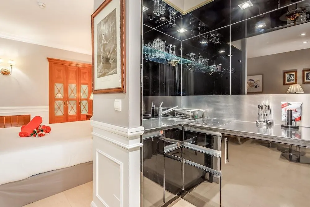 Paal Apartments Marbella Guadalpin