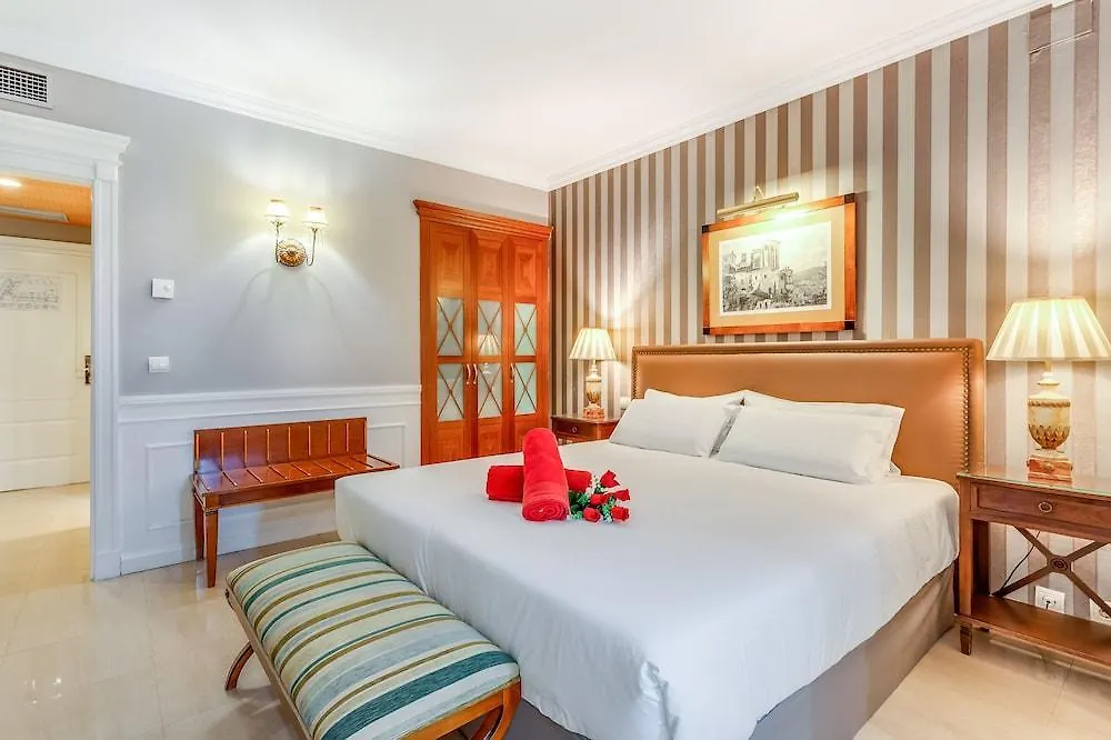 Paal Apartments Marbella Guadalpin 0*,
